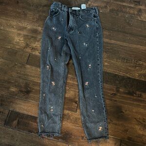 Abercrombie embroidered jeans
